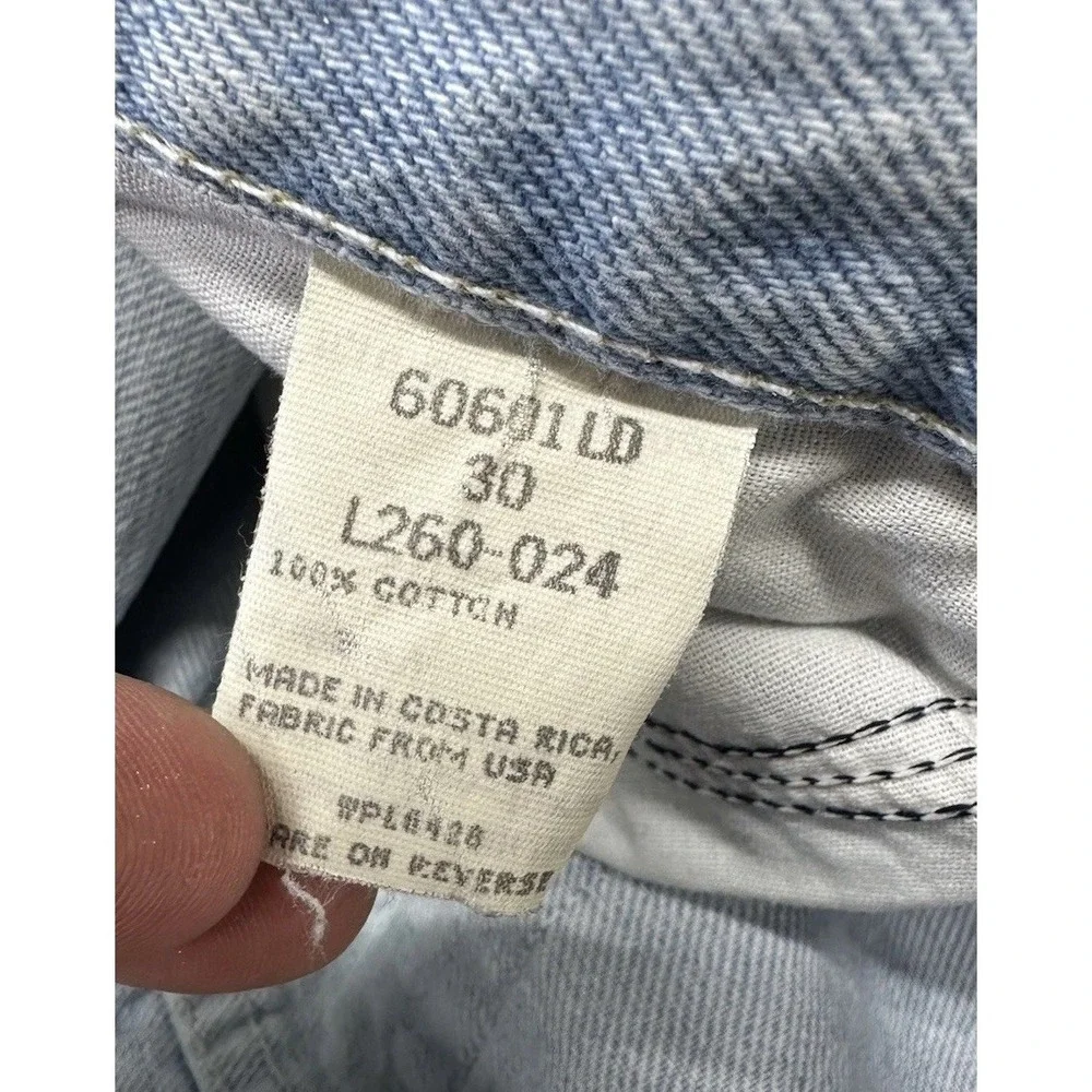 VTG Y2K Wrangler Light Wash Baggy Mom High Rise‎ Jean Shorts / Women's 30